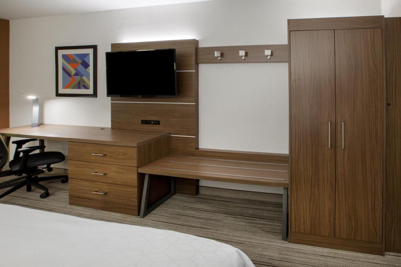 Holiday Inn Express Hotel & Suites Albany By Ihg Exterior foto